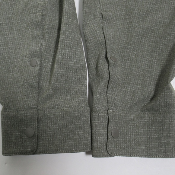 Lululemon Men's Airing Easy Overshirt Heatherd Medium Olive Size L - Picture 10 of 12